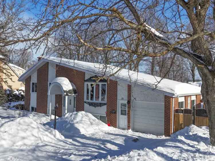 Bungalow for Sale in Sherbrooke