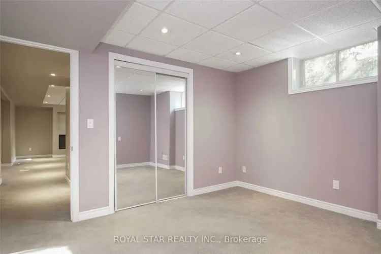 House For Sale in Cambridge, Ontario