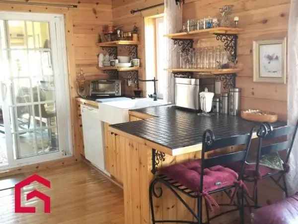 Two or More Storey House for Sale in Charlevoix