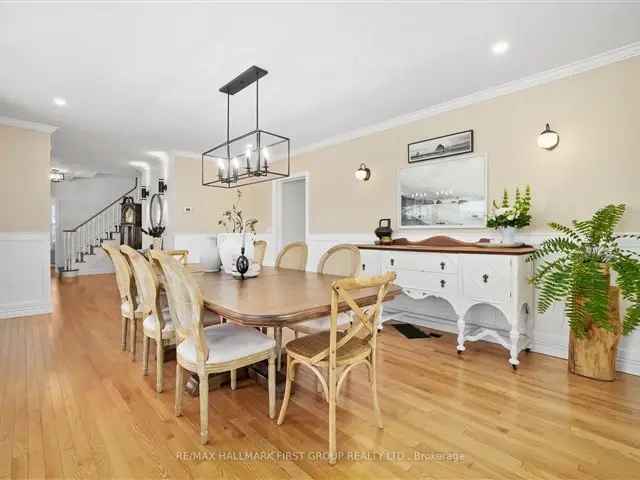 House For Sale in Cobourg, Ontario