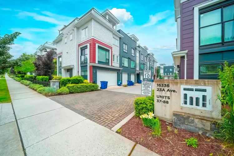 South Surrey Townhome near Morgan Crossing