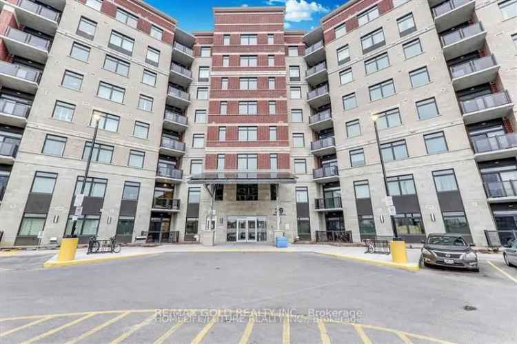 Stunning 2-Bedroom Condo with Den, 2 Baths, Parking and Locker