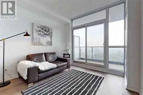 1 room apartment of 65 m² in Toronto