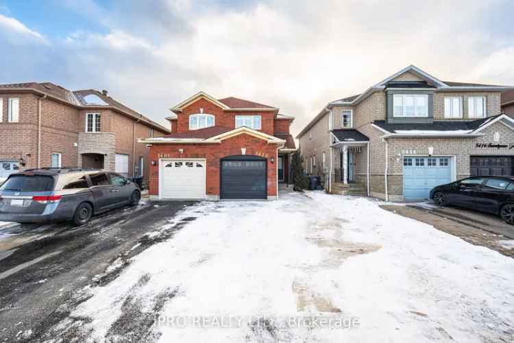 Upgraded Semi-Detached House in Heartland