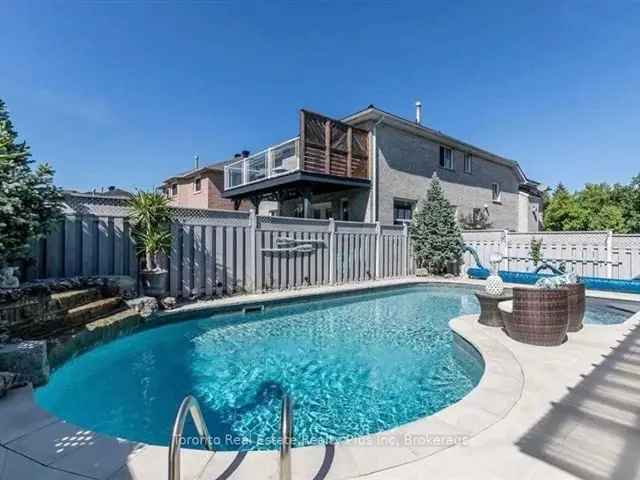 House For Sale in Barrie, Ontario