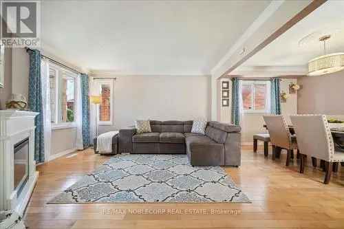 3-Bedroom Detached Home in Mississauga Near Square One