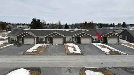 2 Bedroom Condo in Saint-Quentin Turnkey Condo with Garage