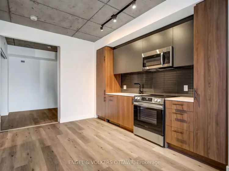 Condo For Rent in Toronto, Ontario