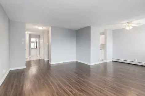 Rent 1 Room Apartment in Calgary with Modern Amenities