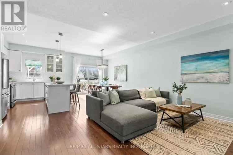 3-Bedroom Freehold Townhome 1880 sq ft 2016 Built