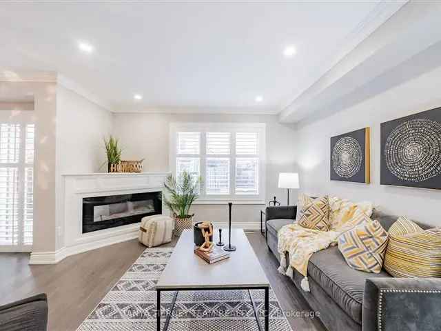 Stunning 3 Bedroom 3 Bath Brooklin Townhome Near Parks and Highways