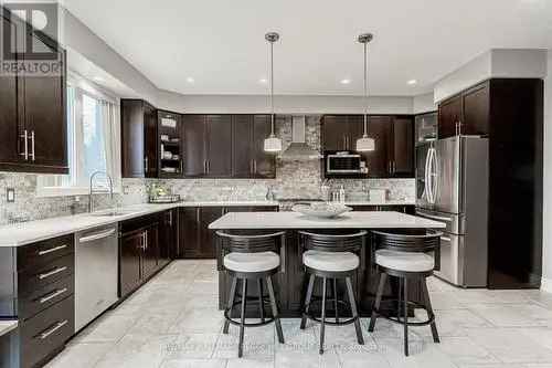 House For Sale In Barrie, Ontario