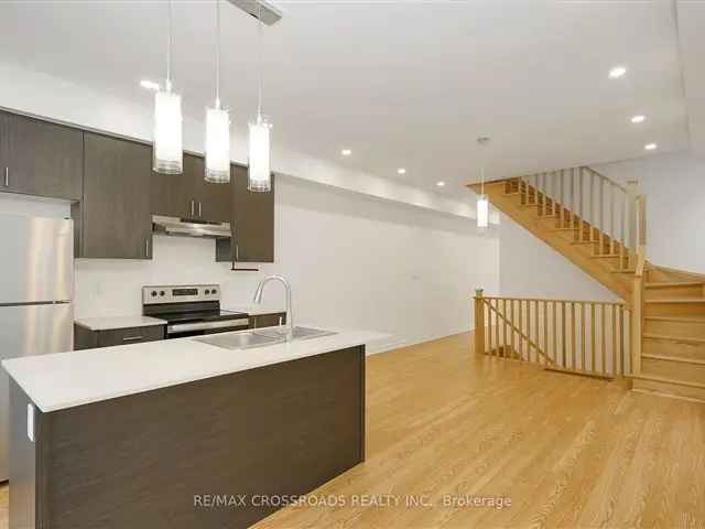 4 Bedroom Townhome in Symphony Towns Oshawa