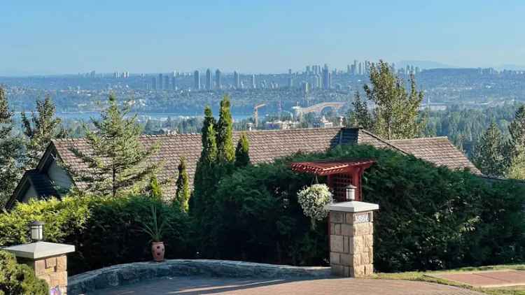Luxury 8-Bedroom Family Home with Panoramic Views