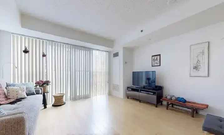 1 Bed 1 Bath Condo for Rent Near Bathurst Lawrence