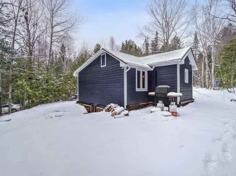 1903 Bungalow for Sale Chertsey Fully Furnished 4-Season Cottage