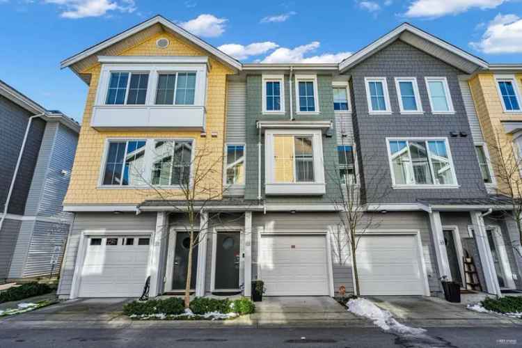 Beautiful 3 Bedroom Townhome by Polygon Near Marina