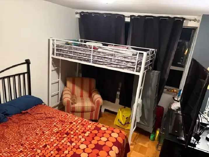 Fully furnished room for rent