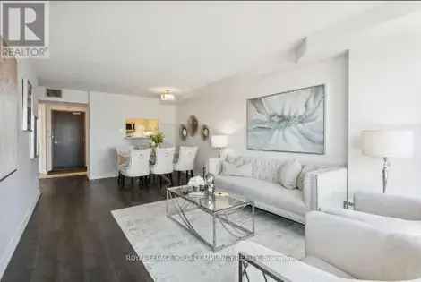 1 room apartment of 331 m² in Toronto