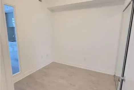 2 rooms apartment of 367 m² in Toronto