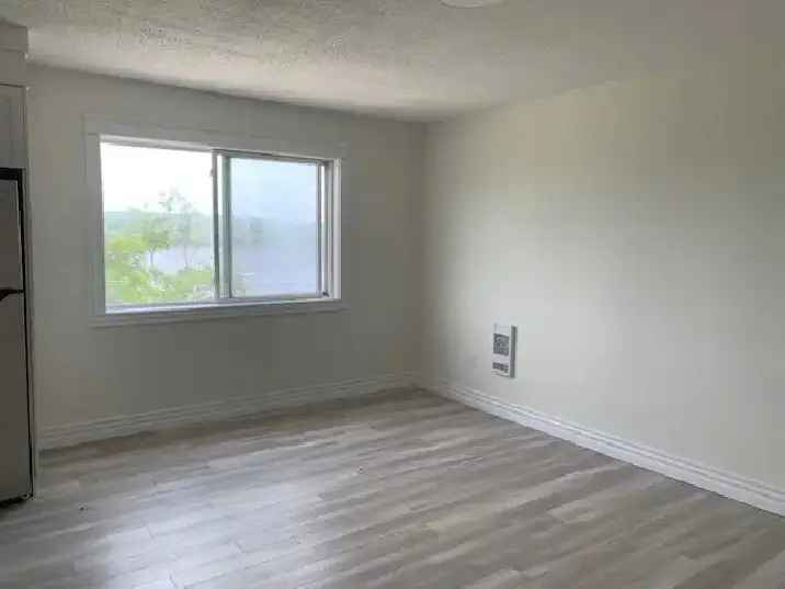 Large 1 Bedroom for rent at Dunns crossing