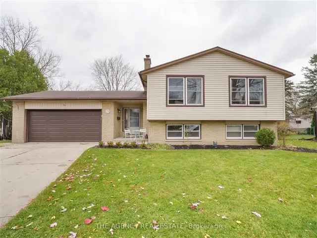 3 2 Bedroom Raised Bungalow with Saltwater Pool