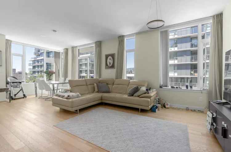 309 2565 MAPLE Street in Vancouver: Kitsilano Condo for sale (Vancouver West)  : MLS®# R2909237