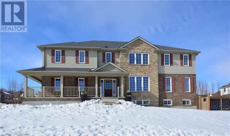 House For Sale in 240, Bismark Drive, Cambridge, Ontario