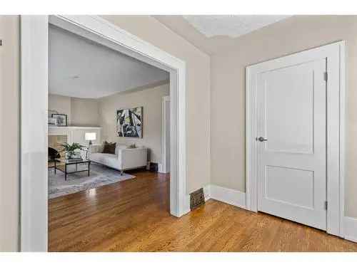 Charming Scarboro Bungalow - 3 Bed 2 Bath - Family Home