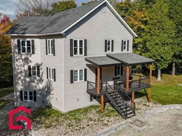Two or More Storey House for Sale in Laurentides with Lake Views