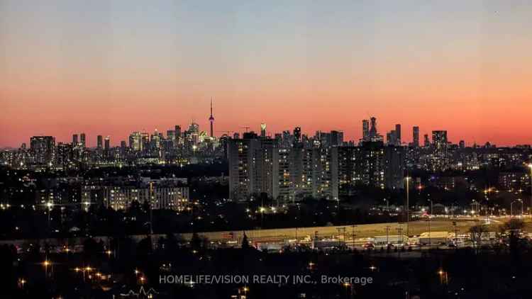 Furnished 2-Bedroom Condo Near Hwy 401 404