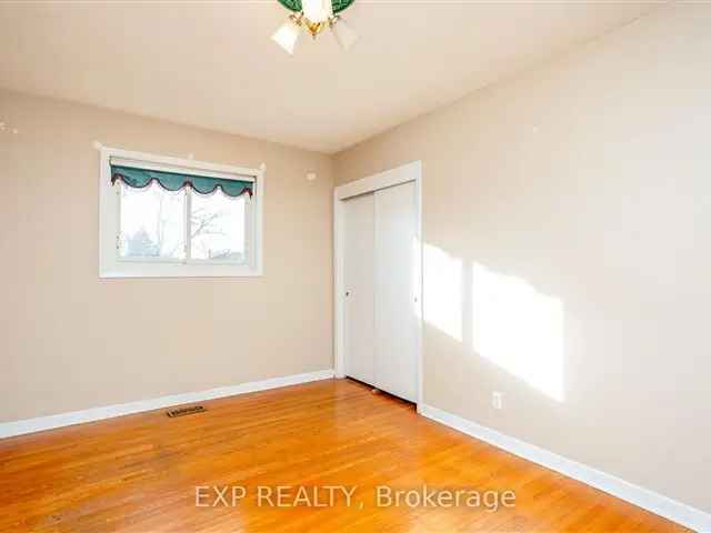 House For Sale in Belleville, Ontario