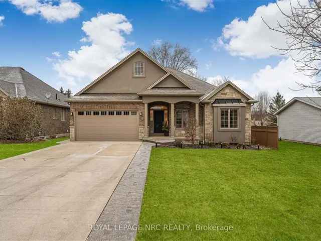 Fonthill Brick Bungalow 1911 sq ft 3 3 Beds Baths