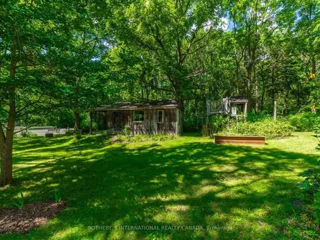 House For Sale in Pointe-Claire, Quebec