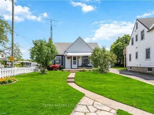 3 Bedroom House with Detached Garage in Midtown St Catharines