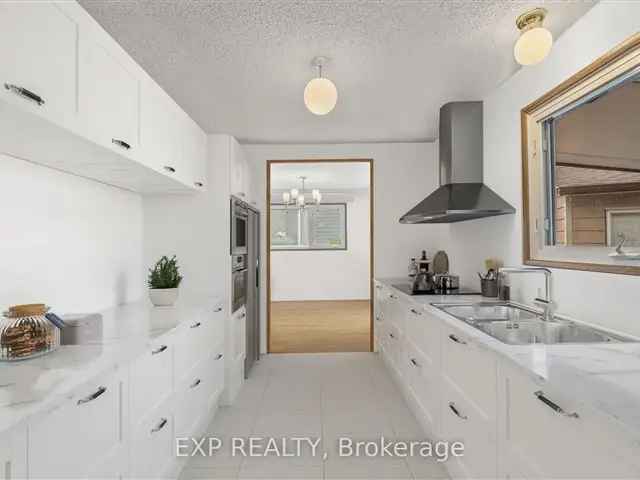 House For Sale in Georgina, Ontario