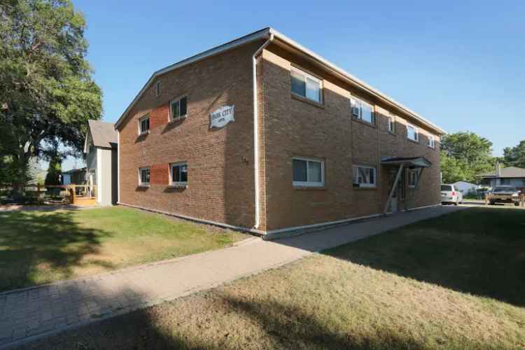 Spacious Pet-Friendly Suites in Transcona