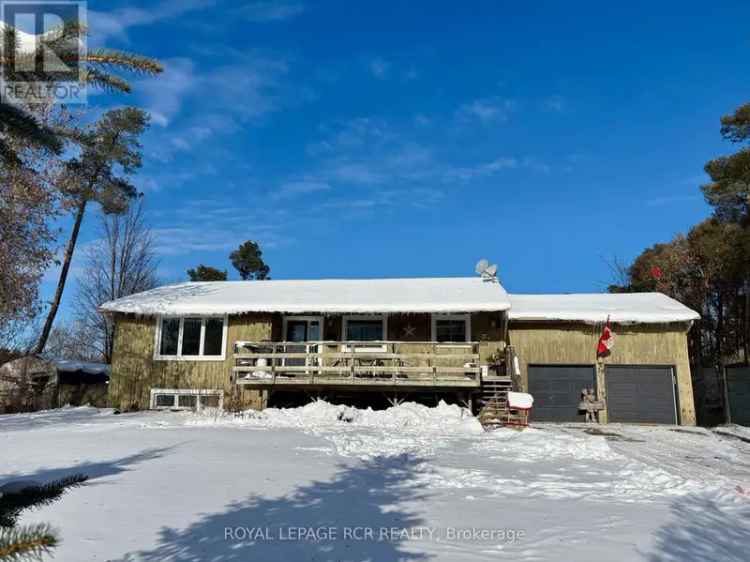 Family Home Raised Bungalow Modern Living Cozy Charm