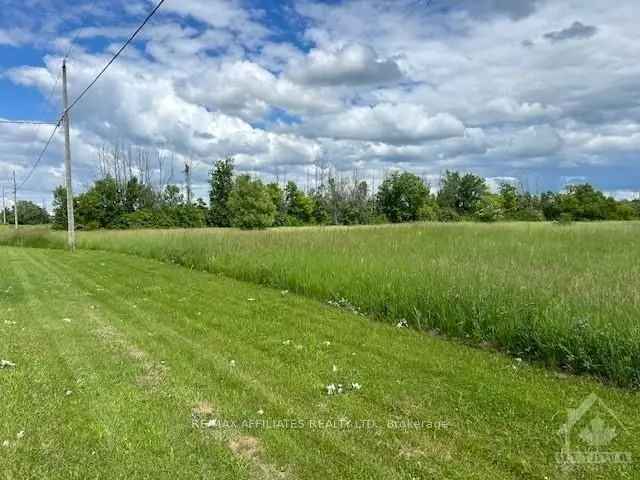 Newington Land: 6 Lots Available