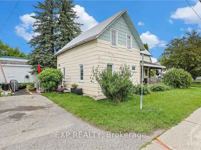 Charming Almonte Home 3-Bedroom Remodel Opportunity