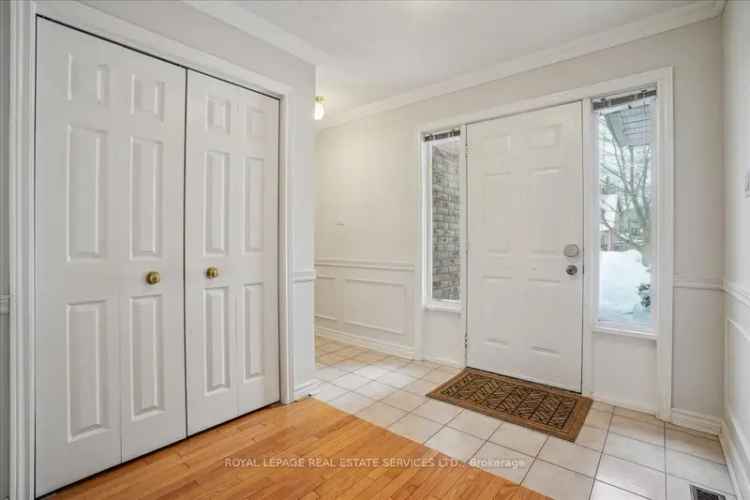 Oakville Bungalow - Riveroaks - Downsizer Dream Home