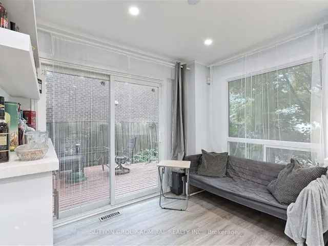 Renovated 4BR 4WR House in Mississauga