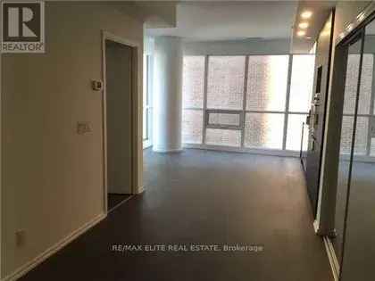 1 room apartment of 50 m² in Toronto