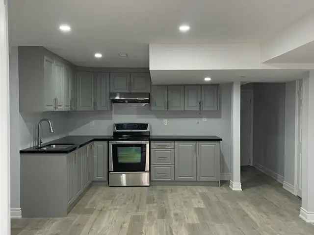 Stunning Newly Renovated Walkout Basement Apartment