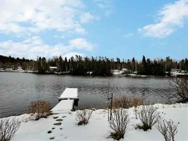 Lac Kenogami 1.5 Storey House for Sale