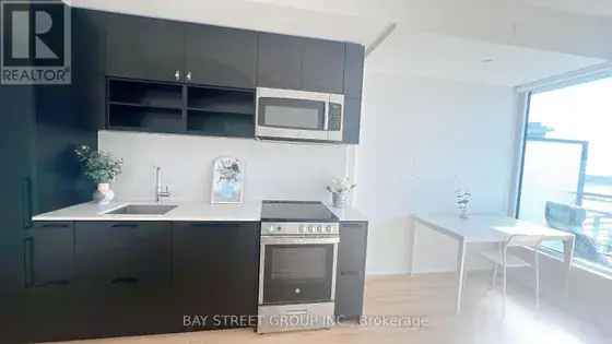 1 room apartment of 309 m² in Toronto