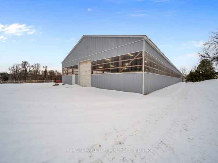 Lease Exclusive Equestrian Facility in Milton with Indoor Riding Area