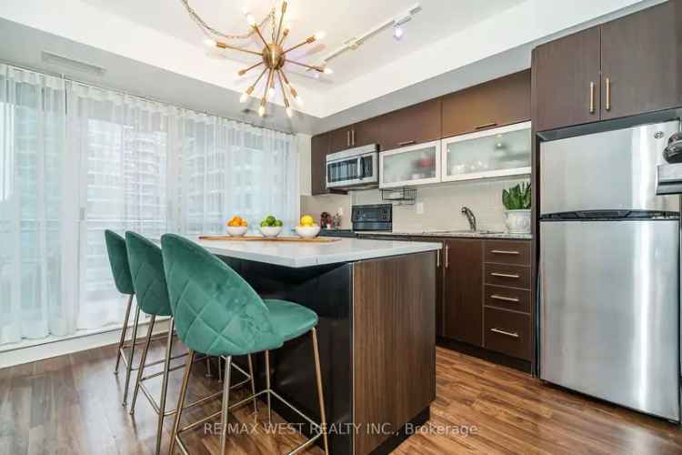 Condo For Sale in Toronto, Ontario