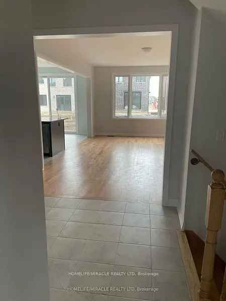 House For Sale in Woodstock, Ontario