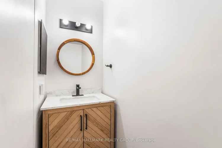 1985 Woods Street Townhome Condo 3 Bed 1.5 Bath